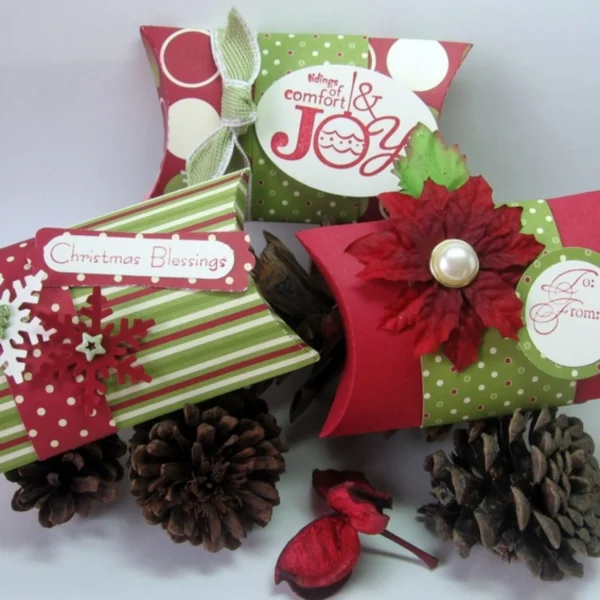 Christmas Pillow Box