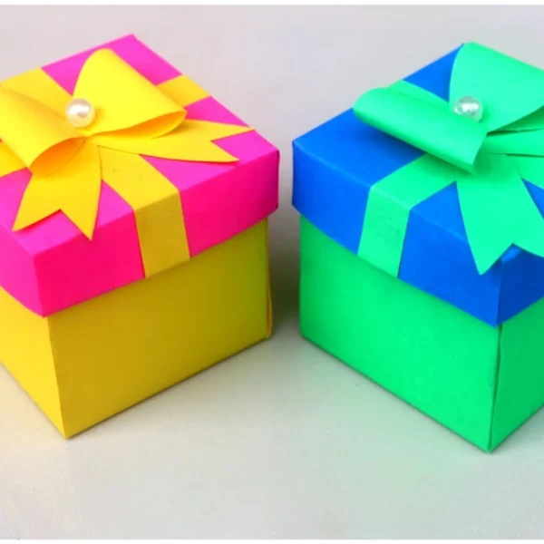 Custom Paper Gift Boxes